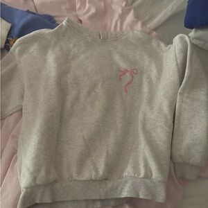 Women’s Gray and Pink Edikted Bow Hoodie